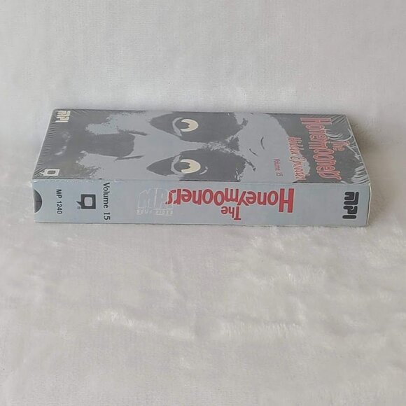 The Honeymooners Hidden Episodes Volume 15 1986 VHS New Sealed - Picture 7 of 9